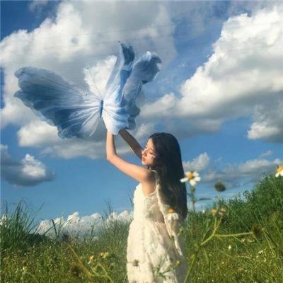 恋综女嘉宾又出大瓜：假唱穿帮，一夜掉粉百万，前后半年